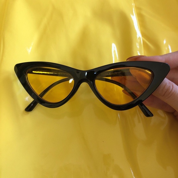 ⚠️ Retro Caution Black & Yellow Cat Eye Glasses ⚠️ - Picture 2 of 2